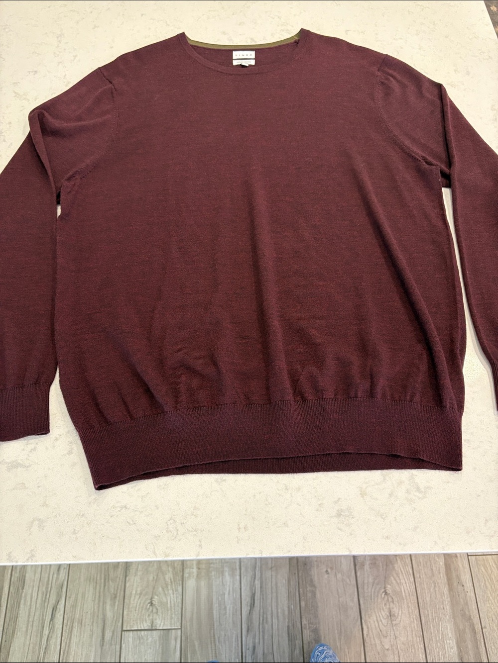 Club Monaco Men's Crewneck Sweater in Burgundy